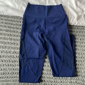 **MOVING SALE EVERYTHING MUST GO WILL ACCEPT MOST OFFERS** aerie leggings